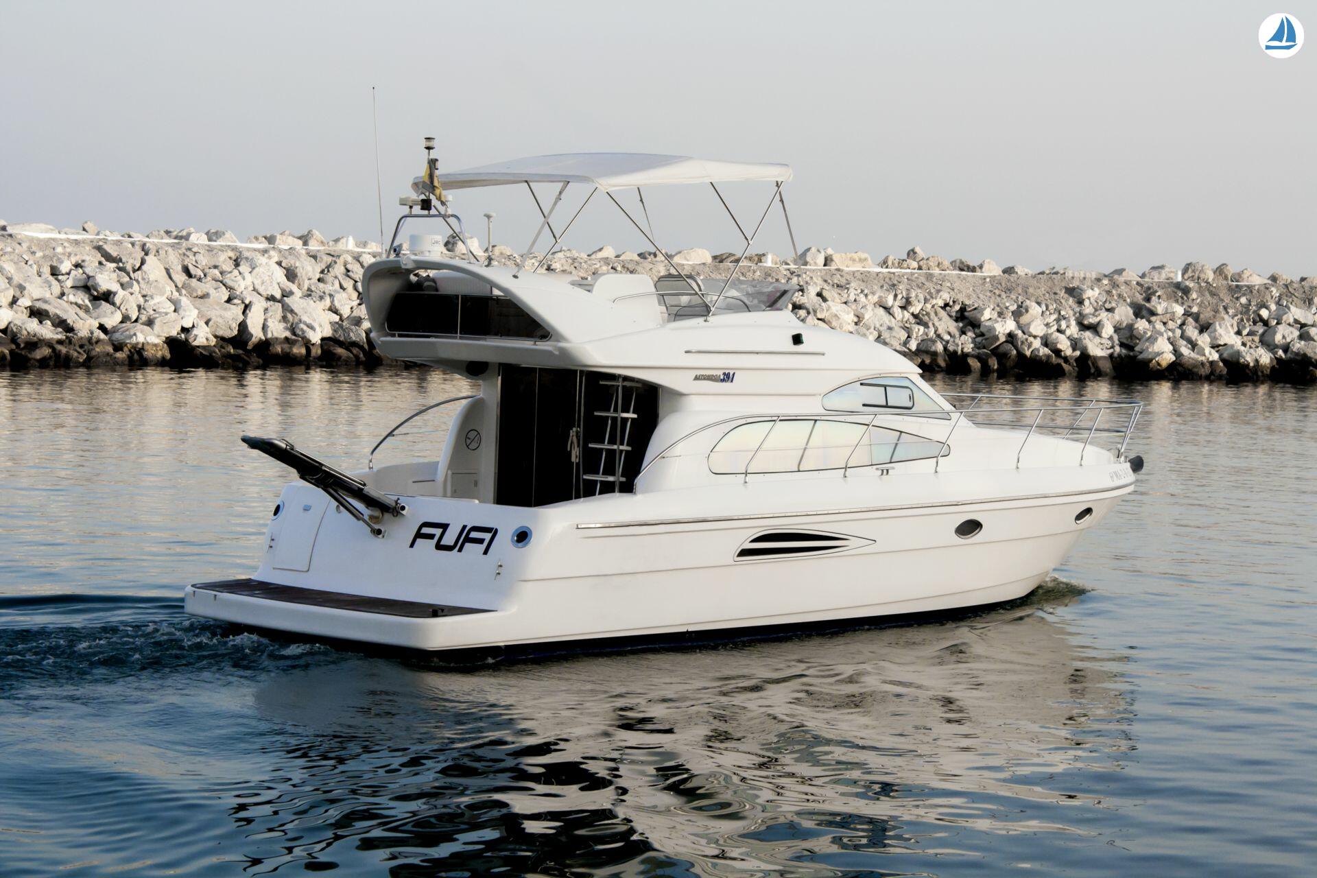 foto Astondoa Fly 40 9