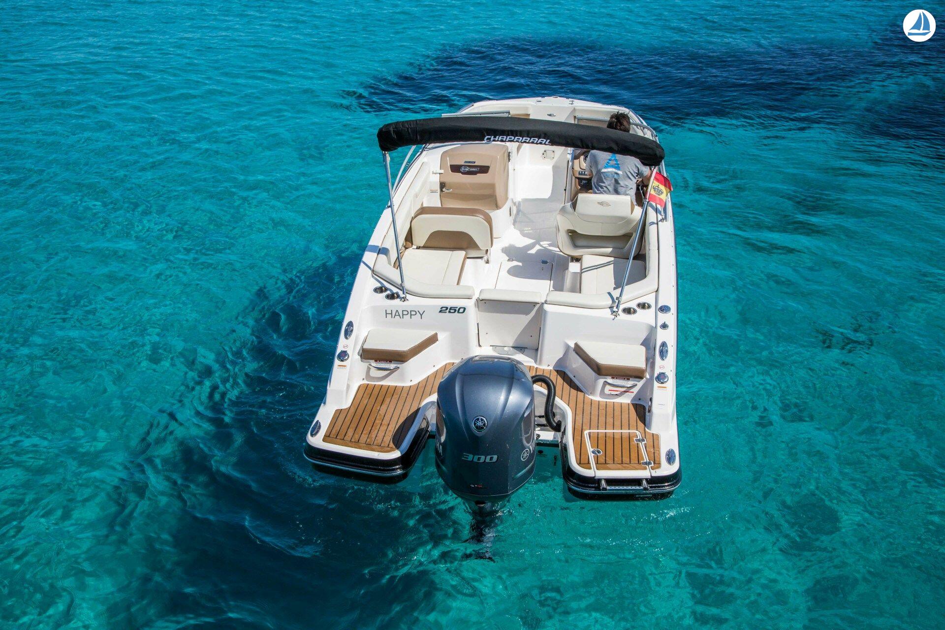 foto Chaparral 257 3