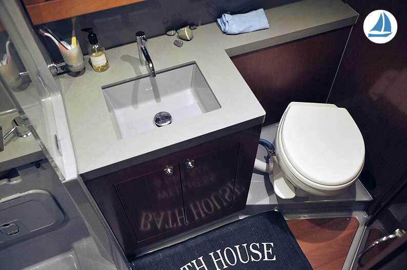 foto Beneteau OCEANIS 55 14