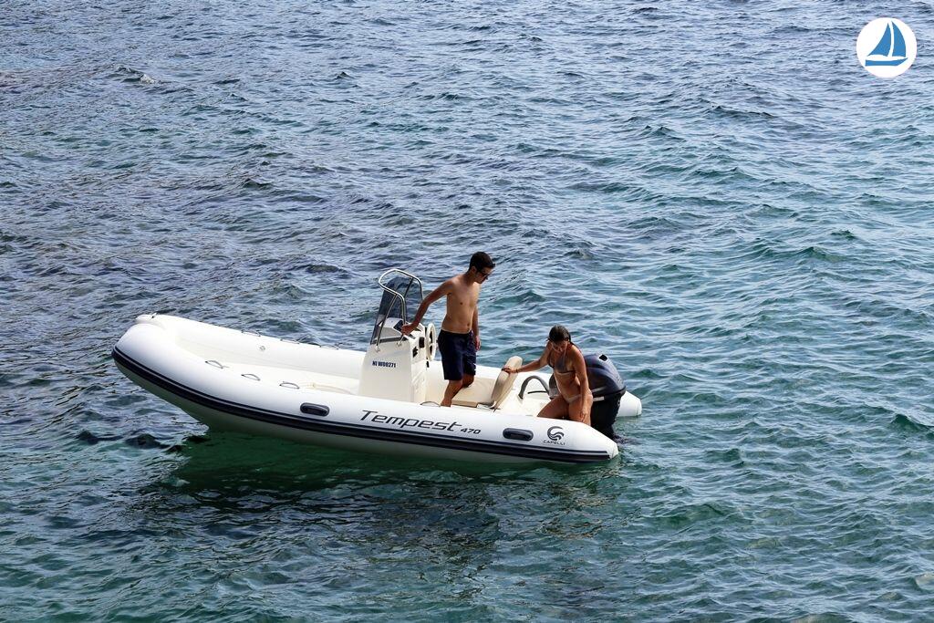 foto Capelli Tempest 470 4