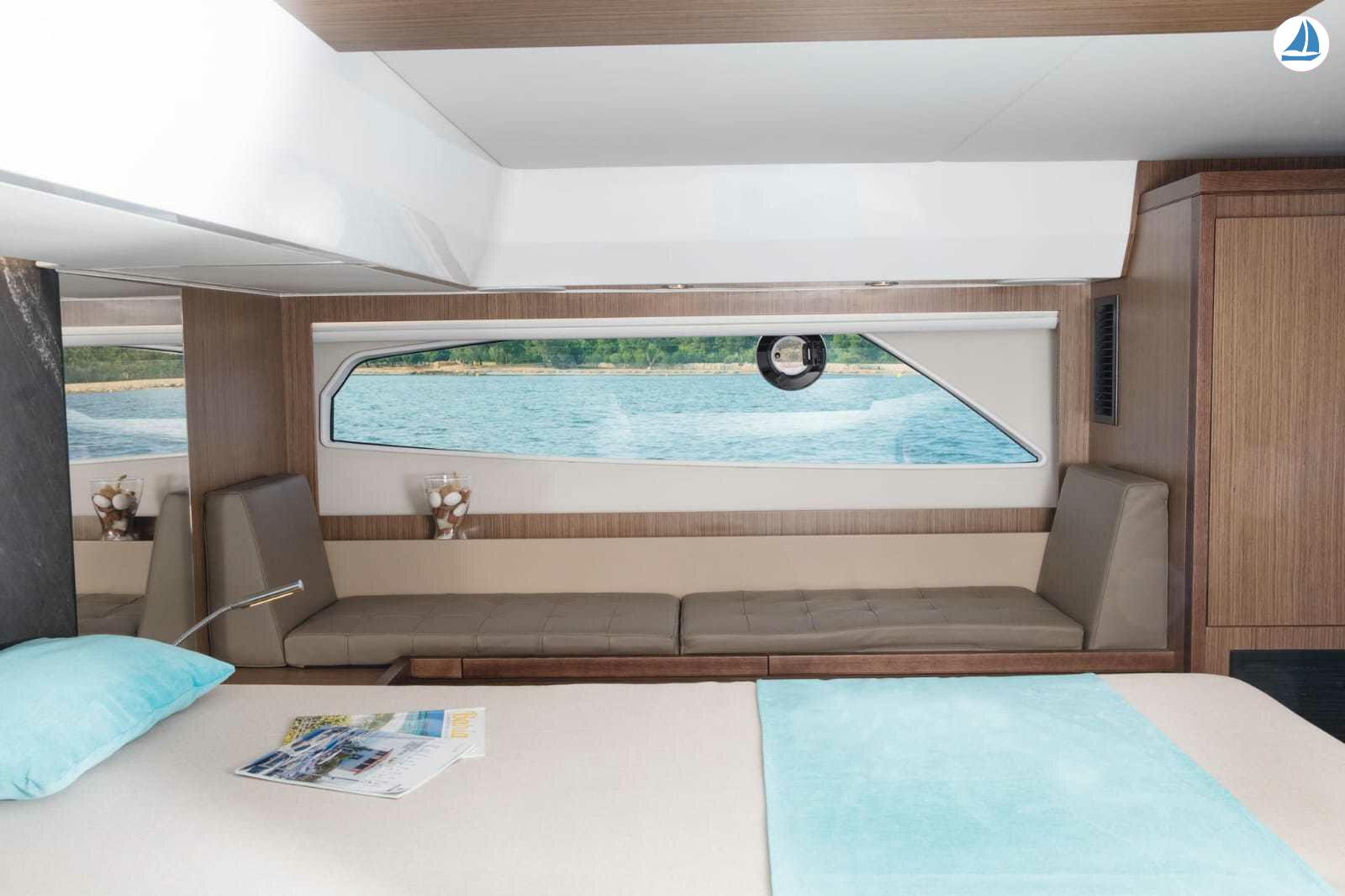 foto Sealine F530 12