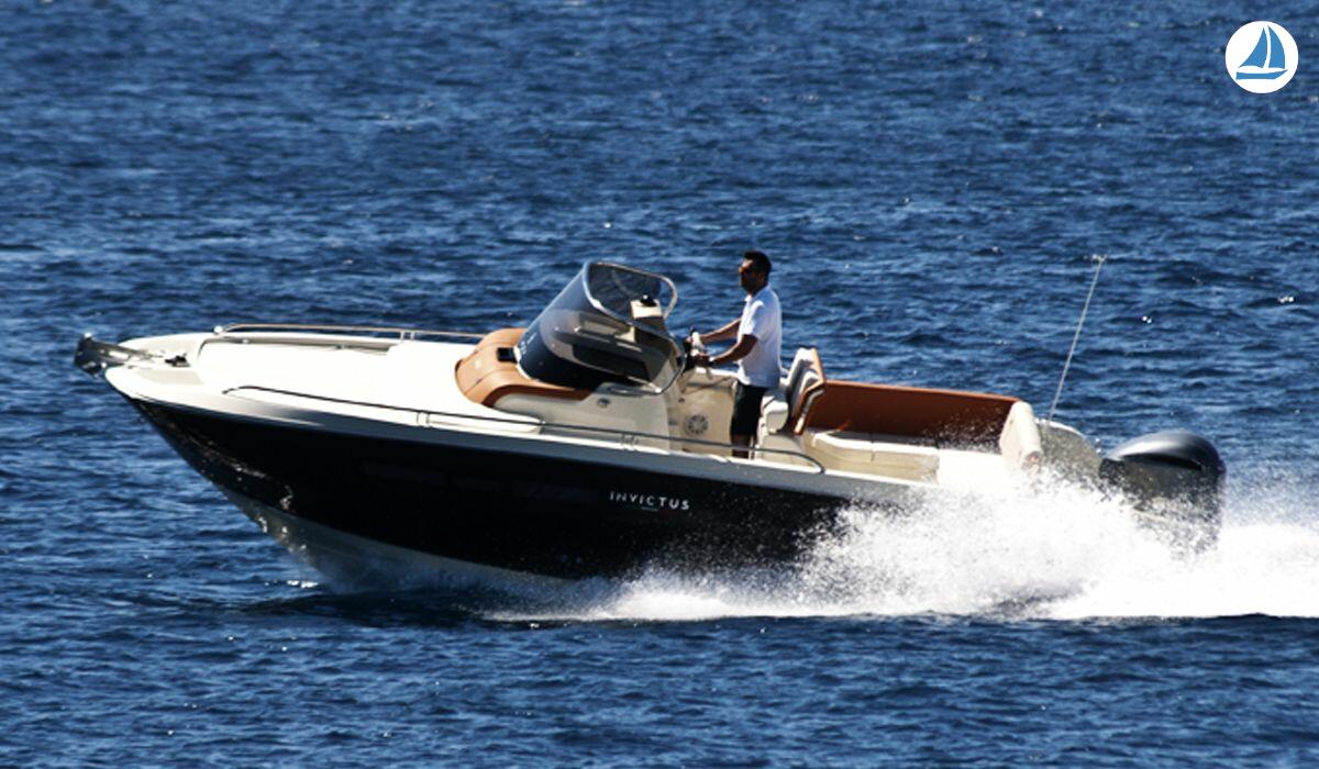 foto Invictus Yachts 240 cx 1