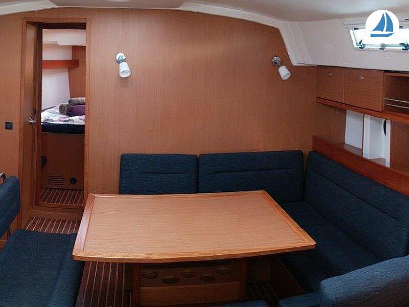 foto Bavaria CRUISER 45 6